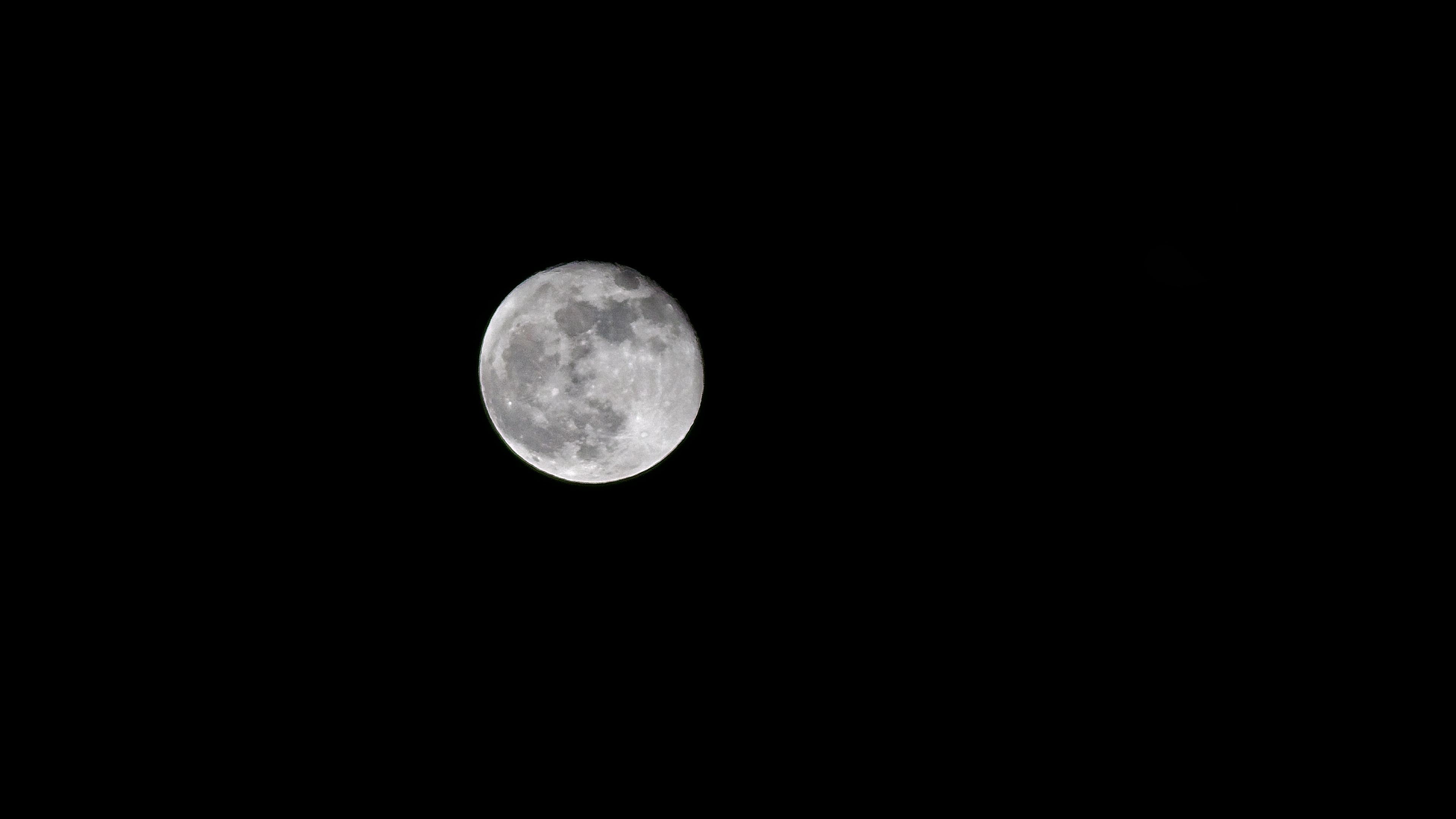 erstes Bild Mond mit Dwarf 2